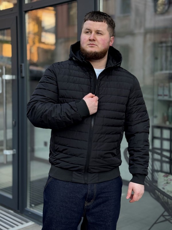 Демисезонная прошитая куртка на резинке снизу casual bomber