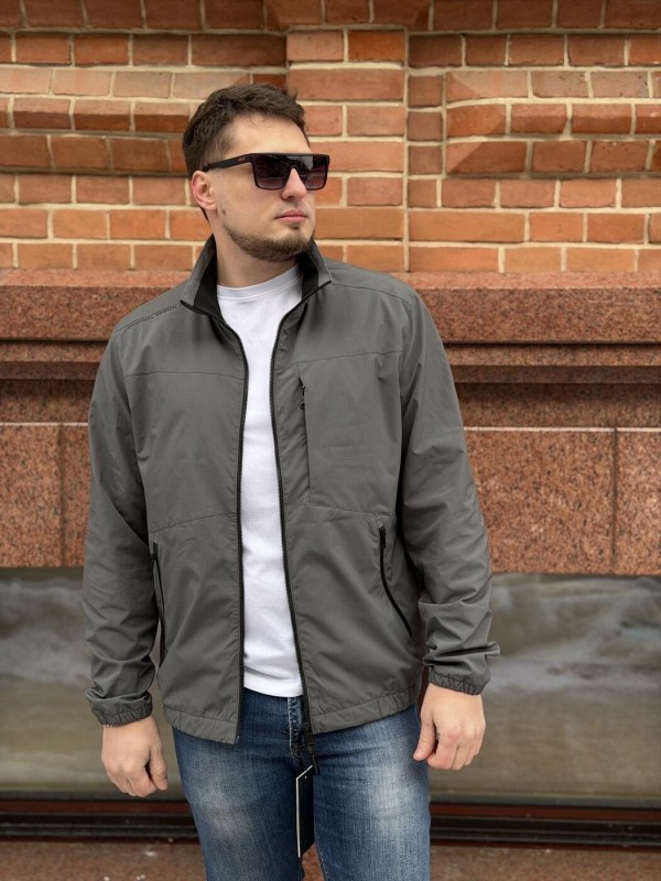 Чоловіча демісезонна куртка з коміром-стійкою windbreaker  -  Зображення 4