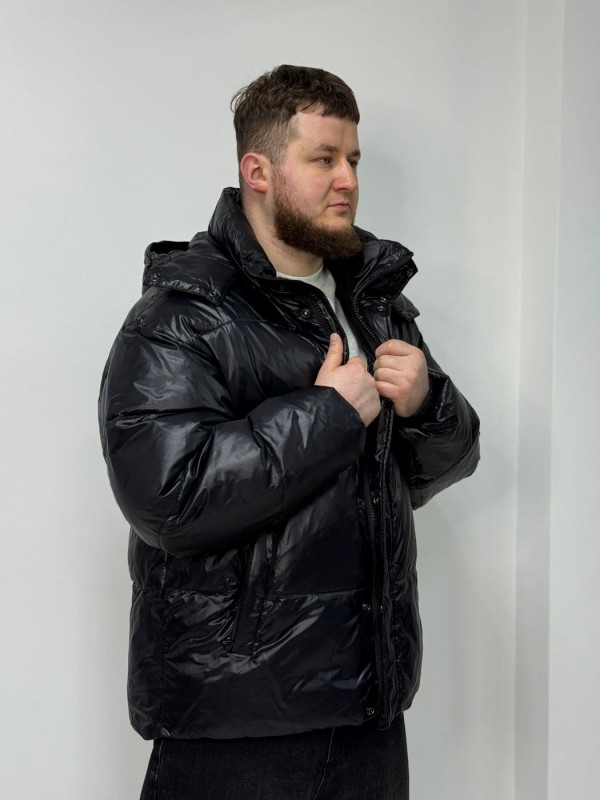 Чоловіча утеплена об'ємна куртка з глянцевим ефектом gloss black  -  Зображення 2