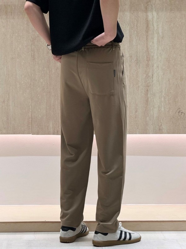 Легкие брюки в стиле casual на резинке  - Изображение 10