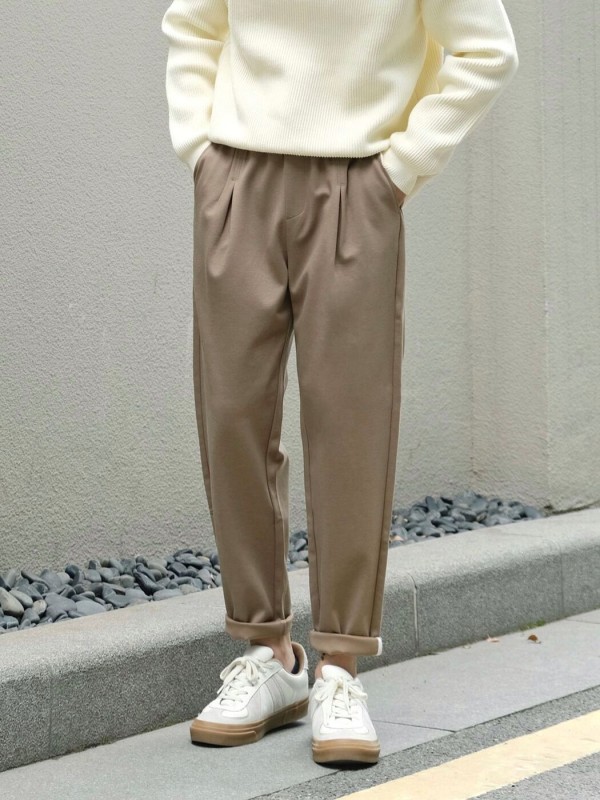 Чоловічі штани вільного крою з защипами comfortable fit