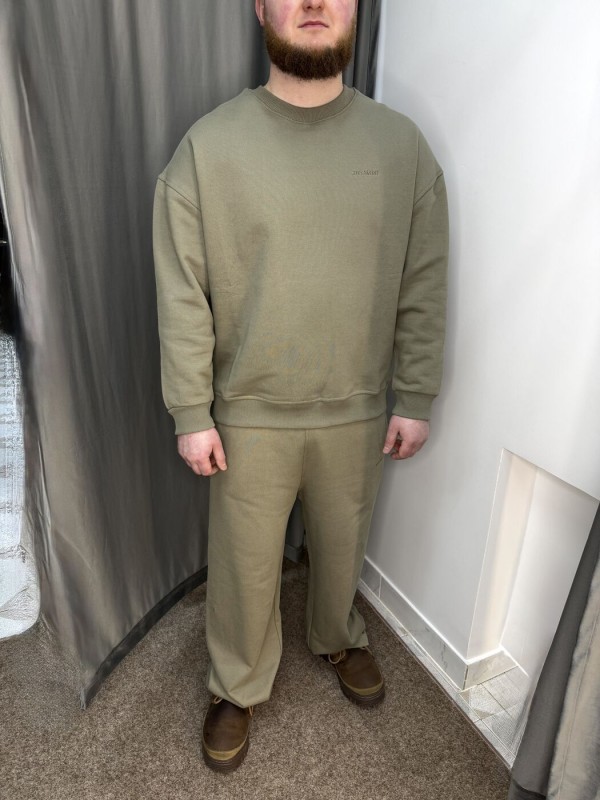 Чоловічі спортивні штани вільного та широкого крою baggy sweatpants  -  Зображення 9