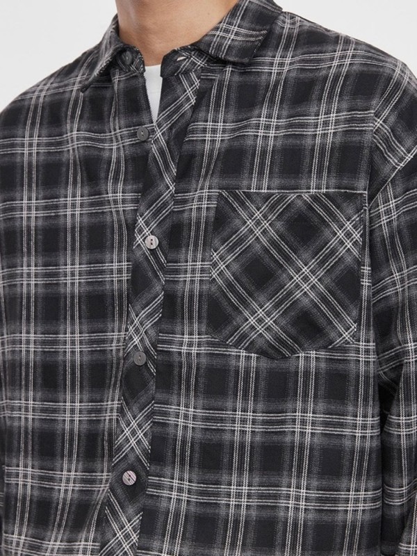 Мужская oversize рубашка в клетку с карманом plaid shirt  - Изображение 3