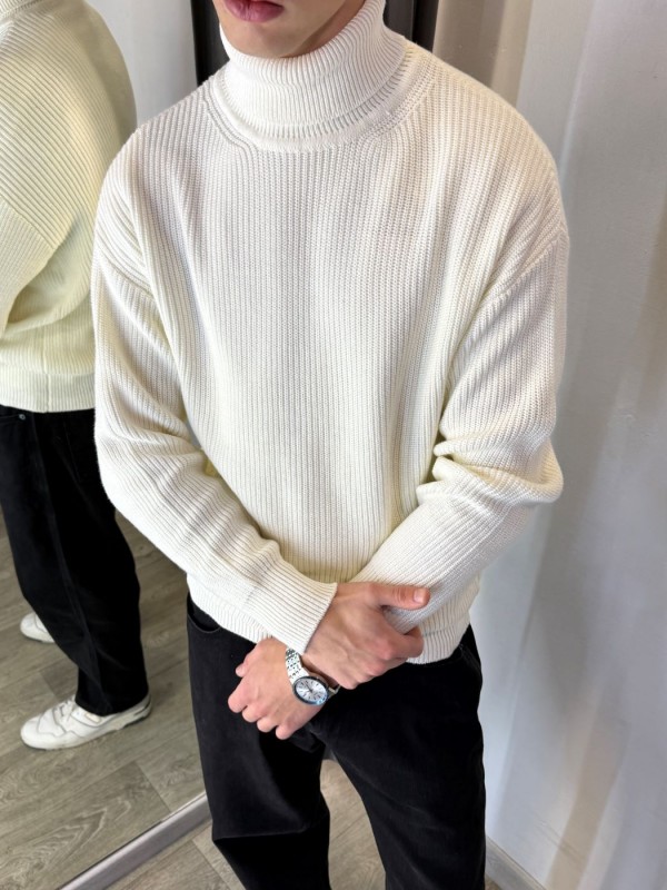 Чоловічий теплий в'язаний оверсайз гольф soft touch knitted  -  Зображення 14