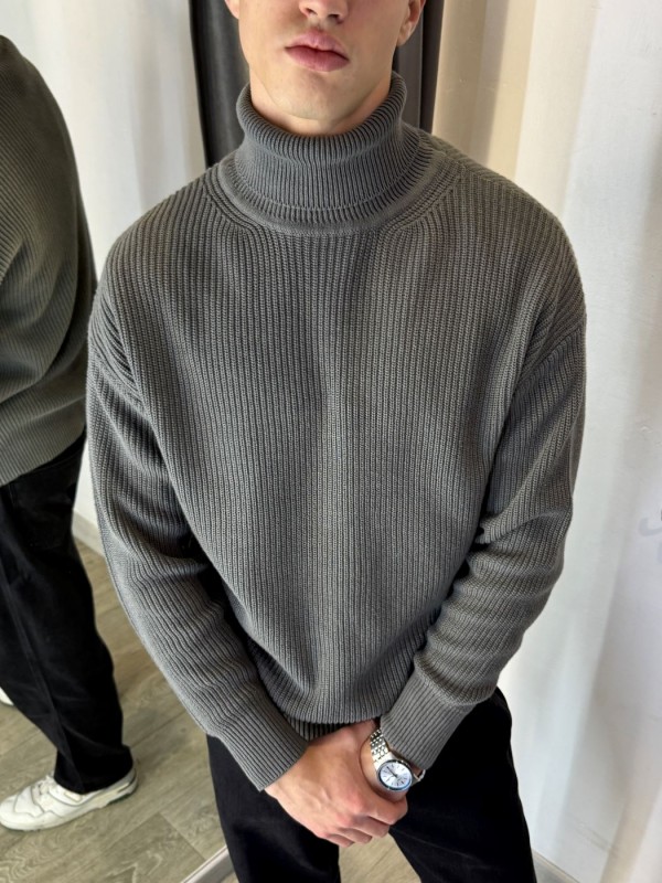 Чоловічий теплий в'язаний оверсайз гольф soft touch knitted  -  Зображення 2