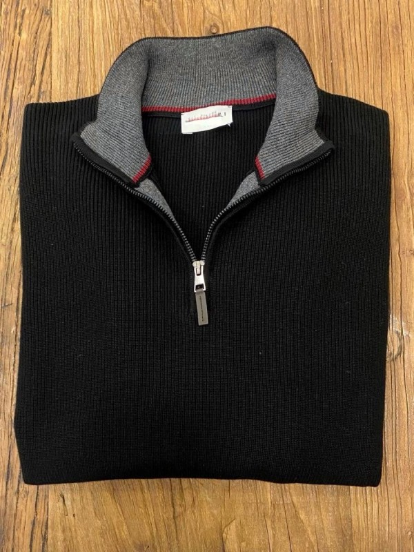 Стильная классическая мужская кофта с воротником-стойкой quarter-zip  - Изображение 6