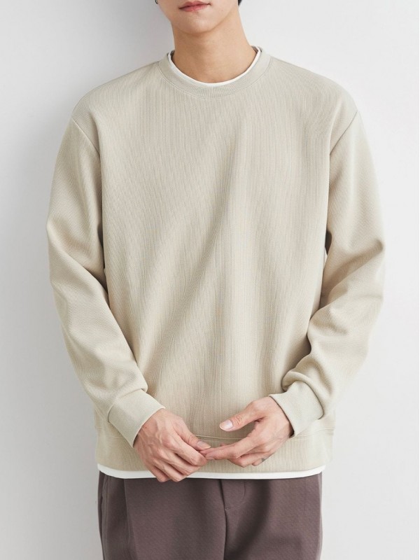 Мужской свитшот из фактурной ткани и многослойным эффектом minimal textured  - Изображение 1