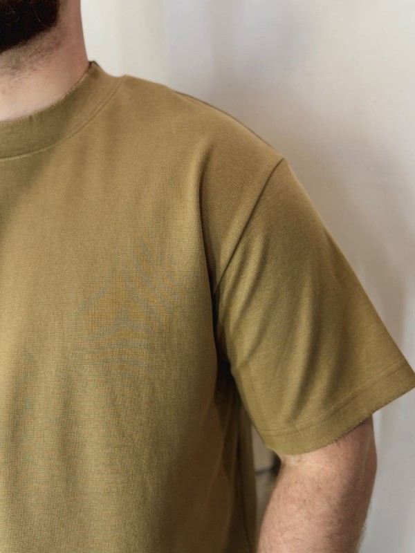Стильная мужская футболка оверсайз в трендовом цвете beige mode  - Изображение 4