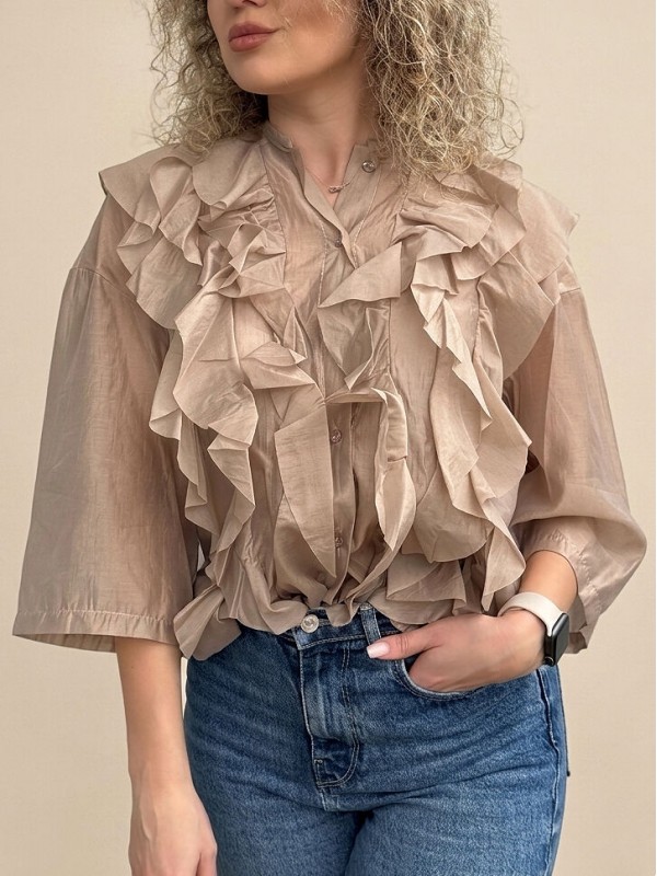 Легкая блуза с рюшами ruffled blouse