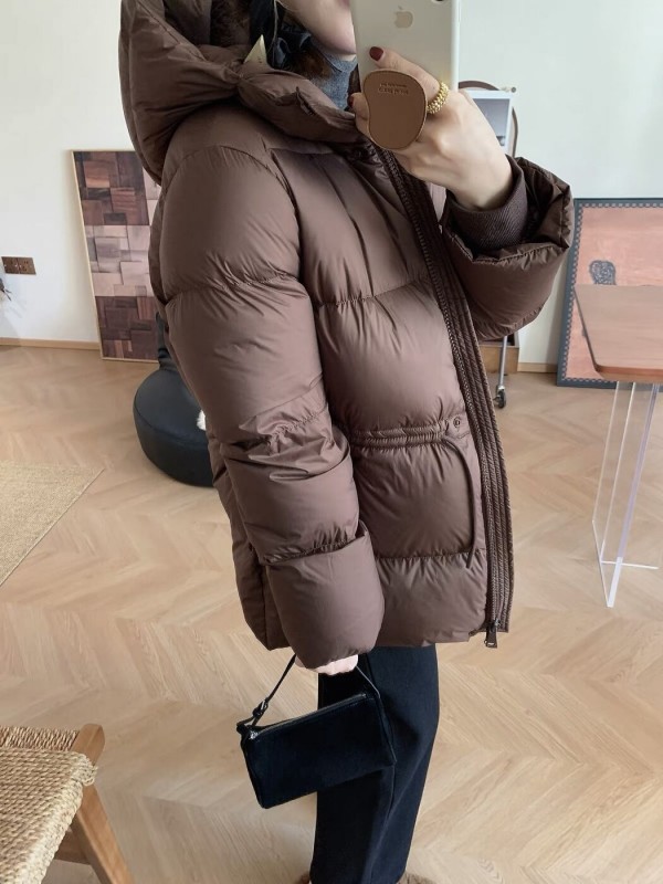 Жіноча куртка з куліскою на талії down-filled puffer   -  Зображення 5