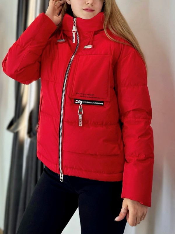Жіноча зимова куртка з капюшоном casual style