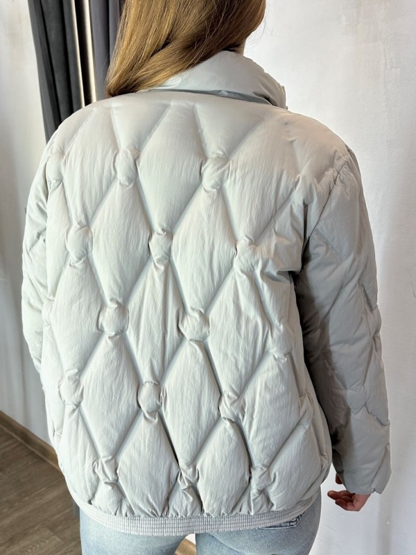Куртка серого цвета с карманами  - Изображение 1