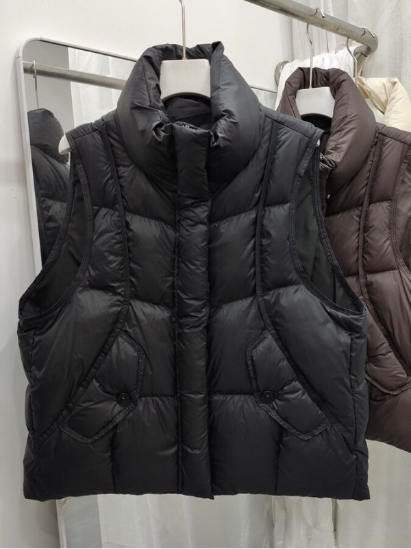 Стильна дута жилетка puffer vest  -  Зображення 4