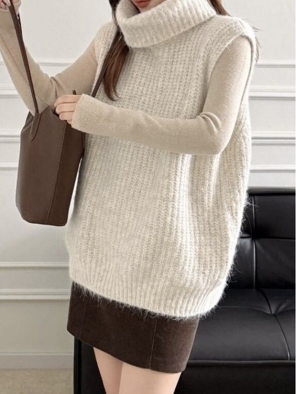 Стильна в'язана жилетка soft knitted vest  -  Зображення 4