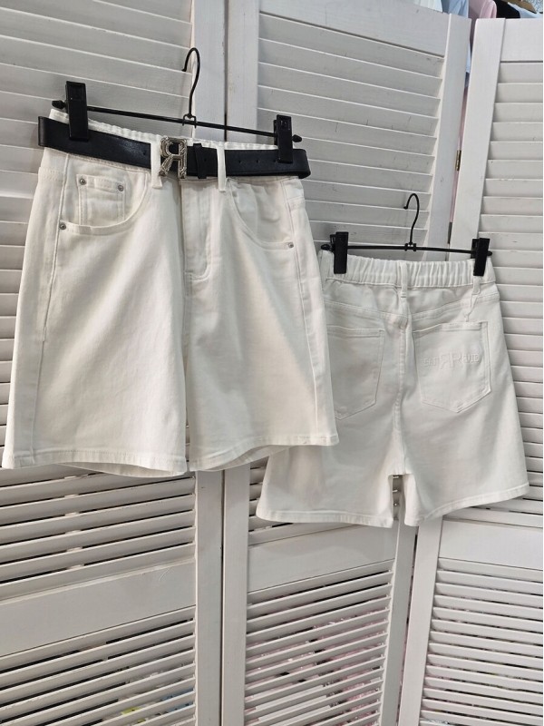 Стильные женские шорты white stylish shorts  - Изображение 1