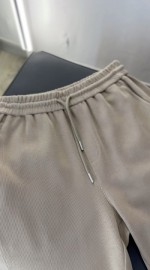 Чоловічі спортивні шорти з фактурного трикотажу gymline beige