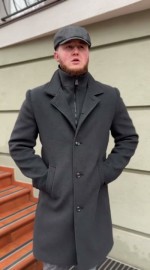 Пальто зимове з жилетною вставкою утеплене хутром
