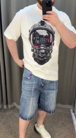 Чоловіча оверсайз футболка біла з принтом шолома пілота flight helmet
