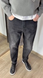 Черные базовые джинсы mom fit glisten
