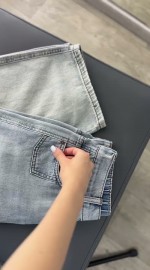 Джинси вільного силуету із світлим вареним ефектом relaxed wide